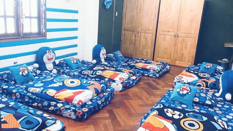 Phòng tập thể của Doremon homestay