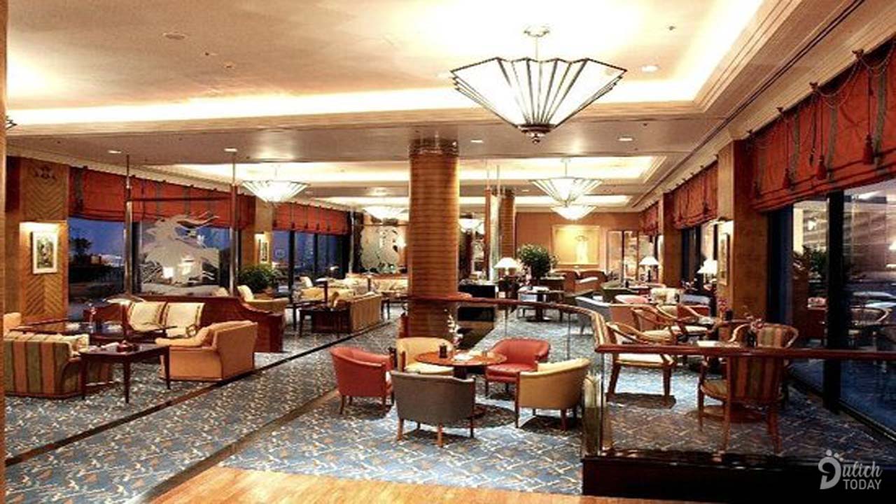 Lakeview Lounge ở khách sạn DeaWoo Hà Nội