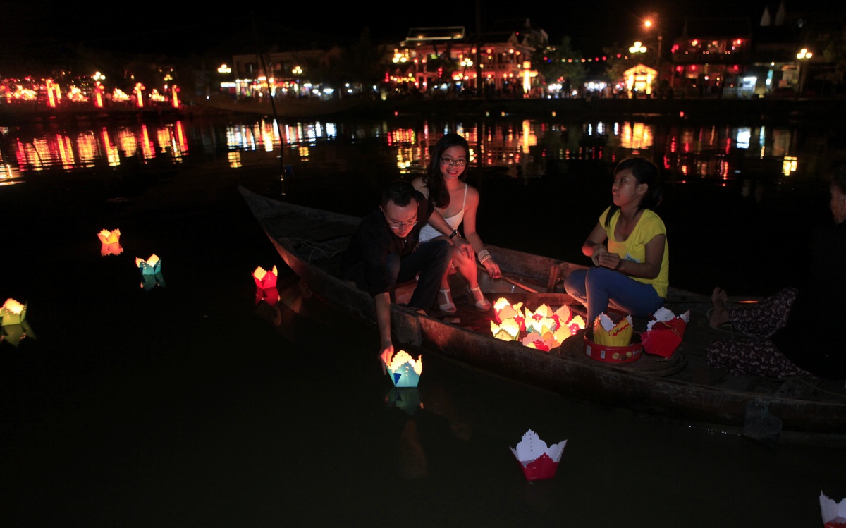 di du lich hoi an bang xe may