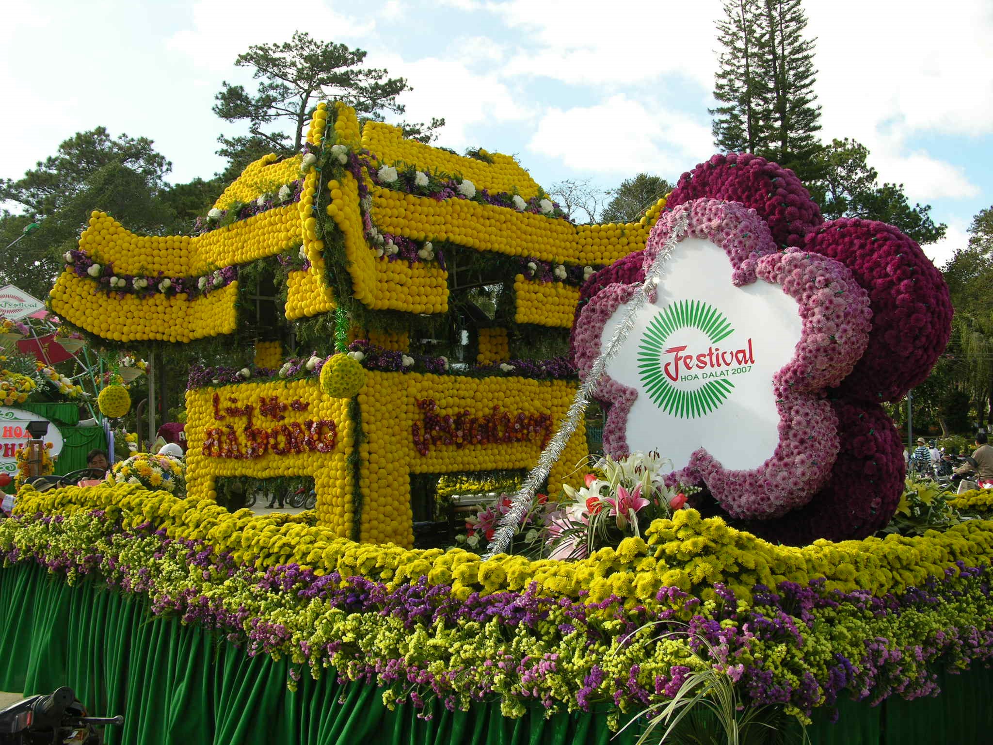 le hoi festival hoa da lat moi nhat