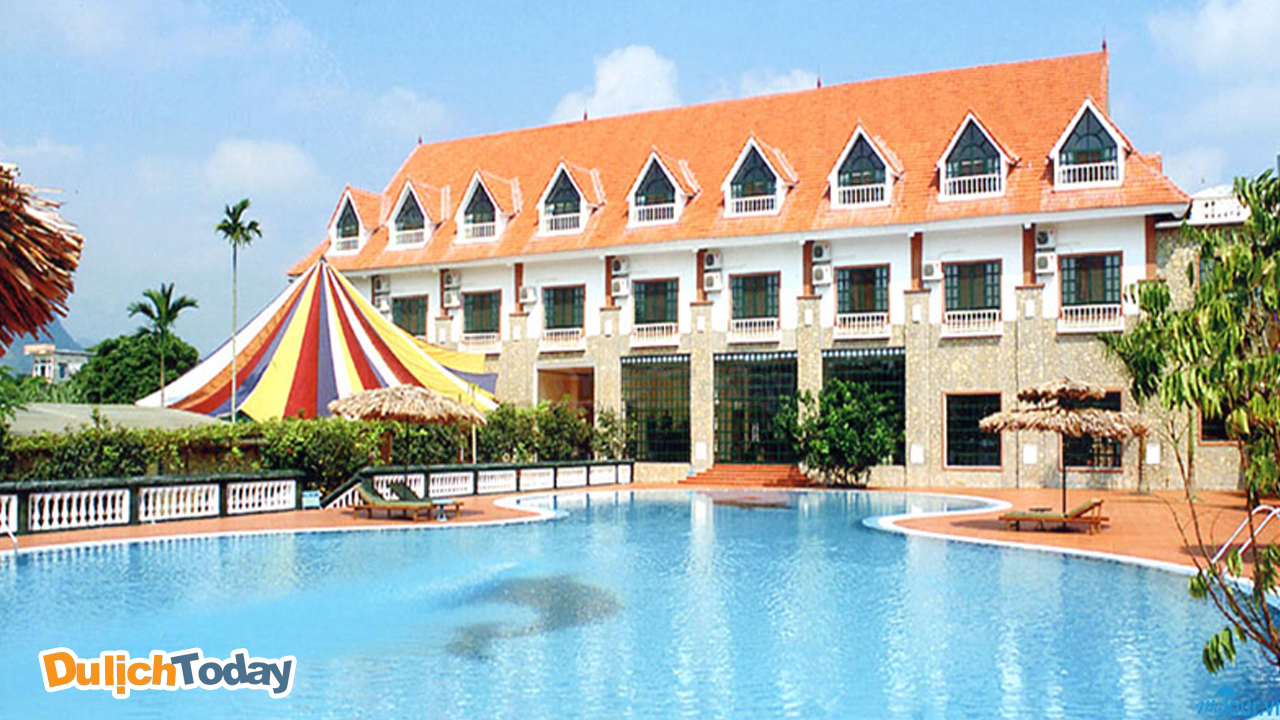 VResort xinh đẹp toạ lạc trong lòng thung lũng Vĩnh Tiến