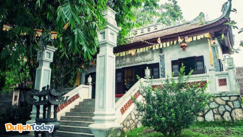 Chùa Sơn Tịnh - điểm nhấn linh thiêng trong khu nghỉ dưỡng VResort 