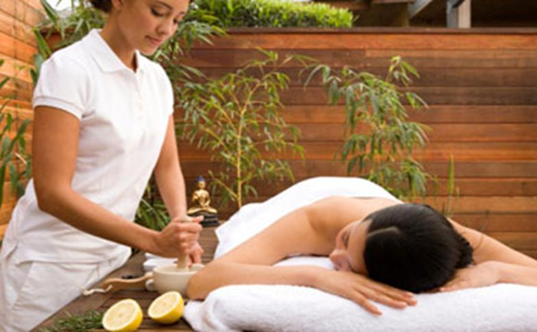 Massage tại khoáng nóng Địa Chất