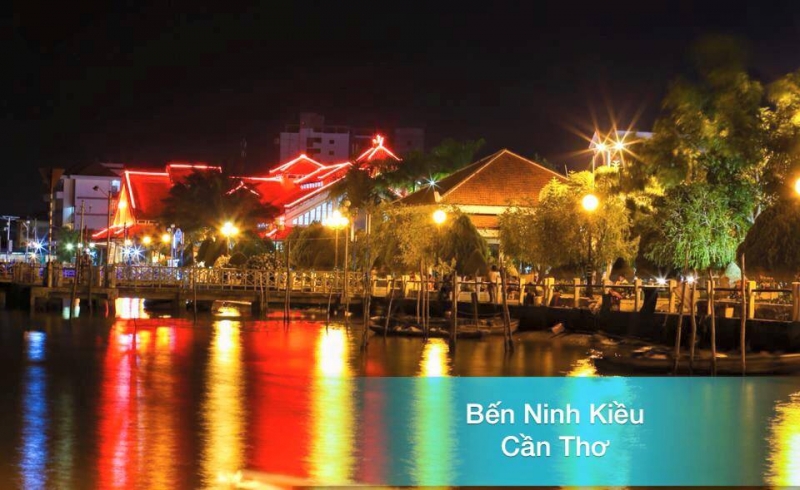 Bến Ninh Kiều về đêm rực rỡ với những ánh đèn