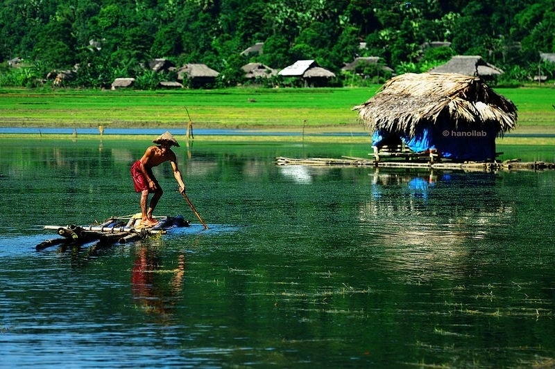 Hồ Noong - đôi mắt của rừng