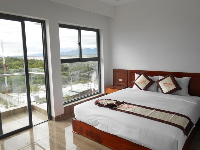 Cam Ranh White Sand Hotel