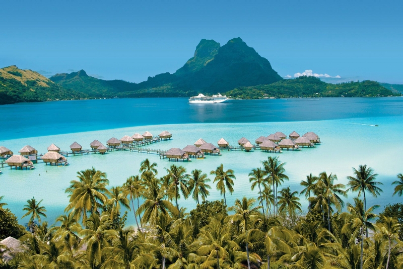 Motu Mahana, French Polynesia