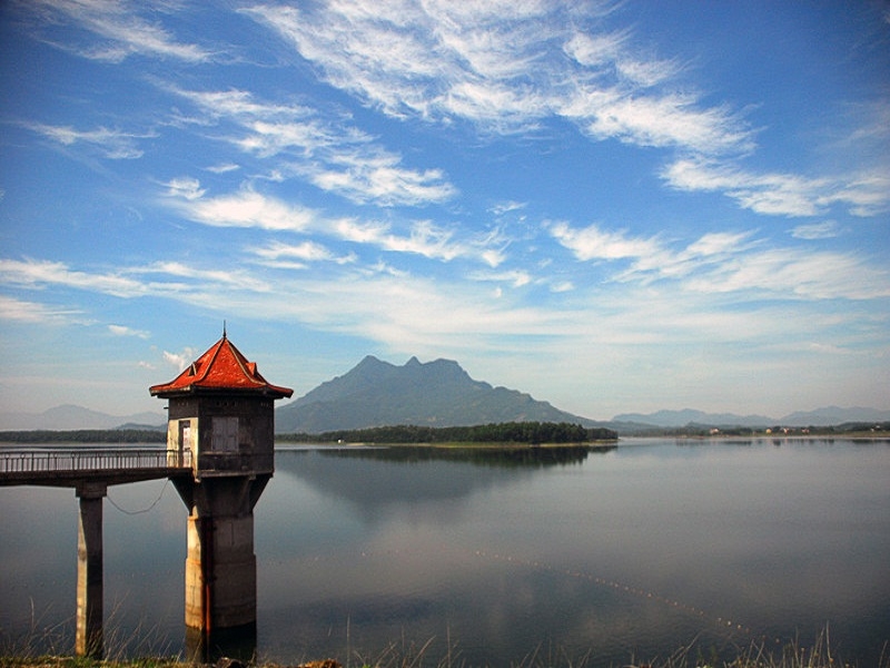 Hồ Suối Hai