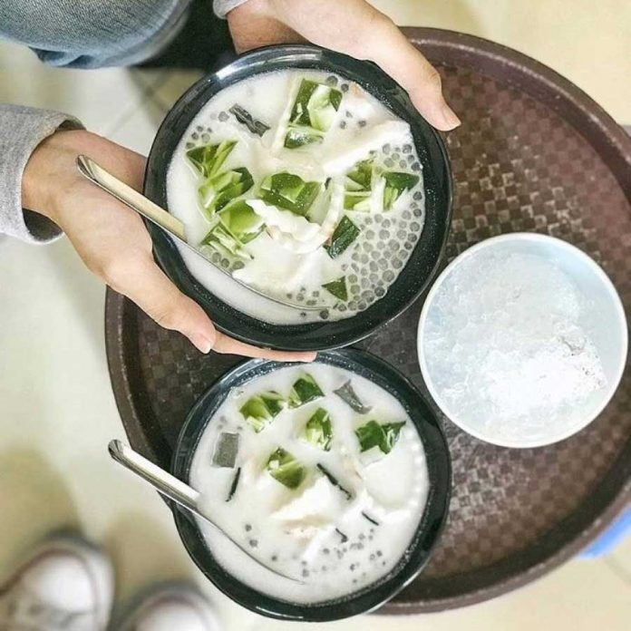 Chè dừa non