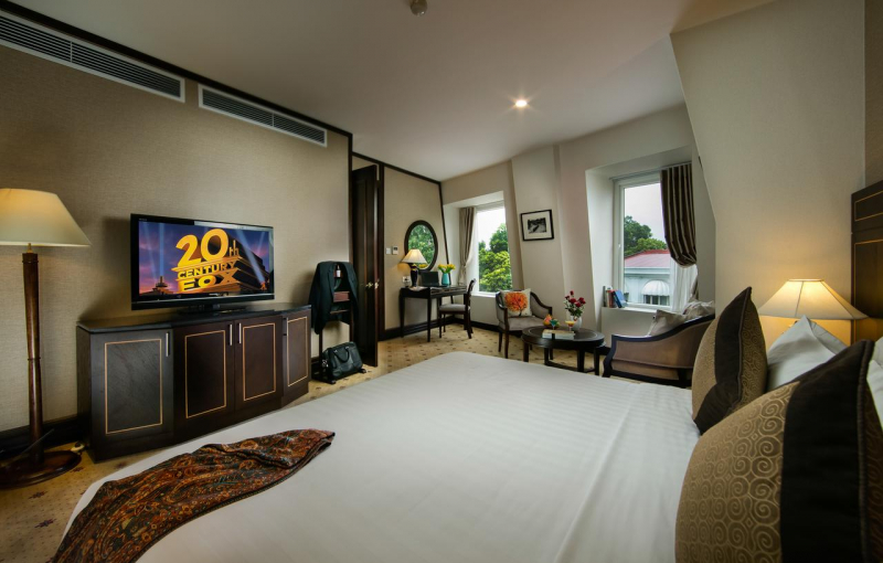 Khách sạn Zephyr Suites Boutique