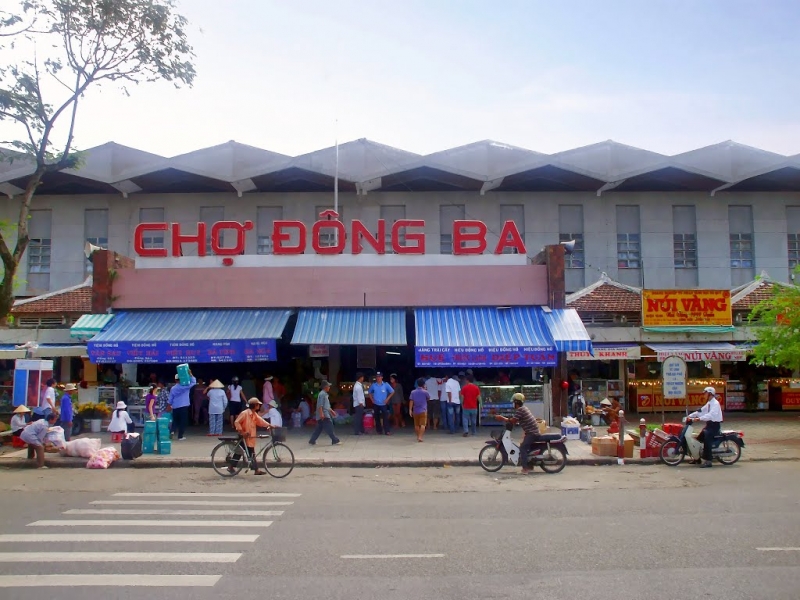 Chợ Đông Ba