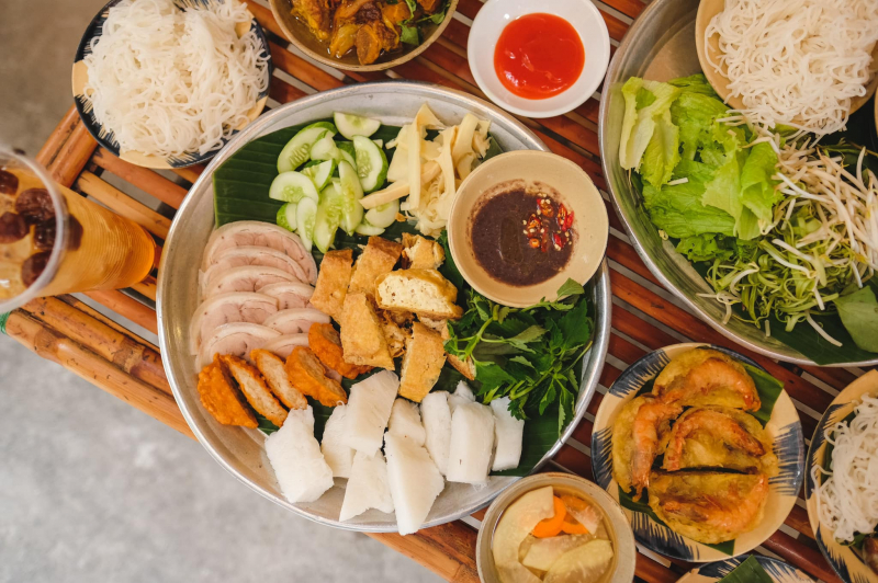 Bún đậu Ngõ nhỏ Phố nhỏ