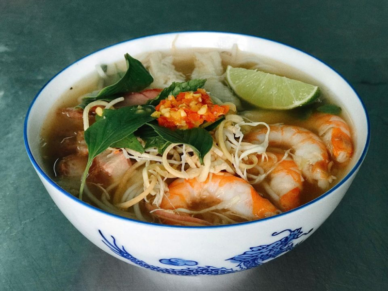 Bún Nước Lèo Quế Nhi