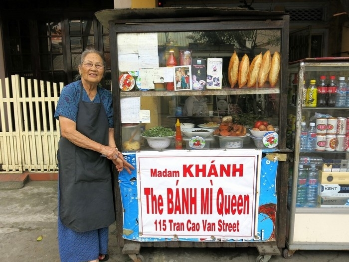 Bánh mì Madam Khánh