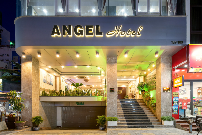 Angel Hotel