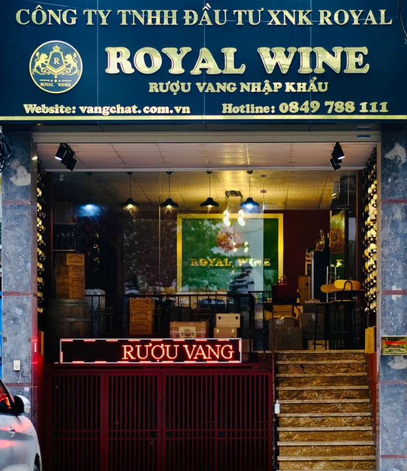 Royal Wine (Vangchat.com.vn)