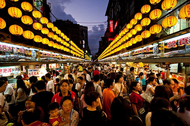 Chợ đêm Hoa Tây