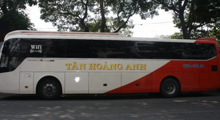 Nhà xe Tân Hoàng Anh