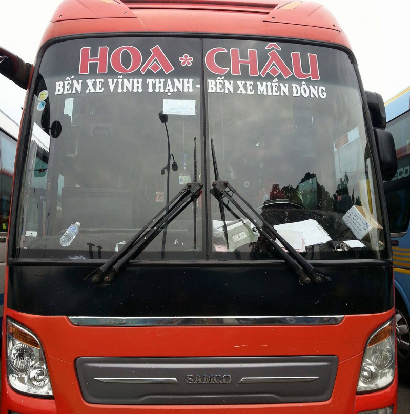 Nhà xe Hoa Châu