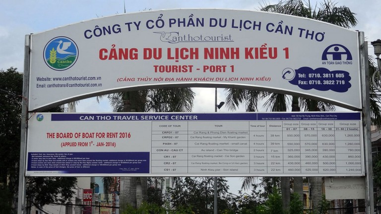 Bến tàu tại Bến Ninh Kiều