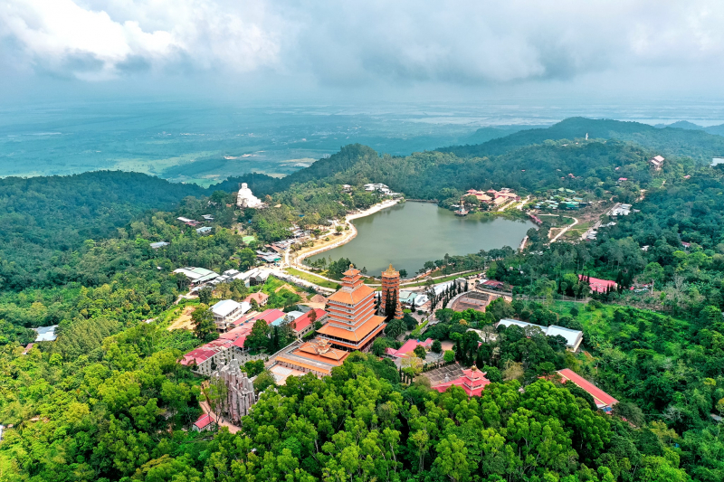 Quang cảnh Chùa Phật Lớn - An Giang