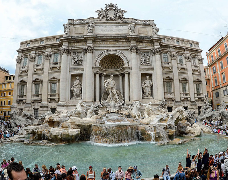 Đài phun nước Trevi, Rome