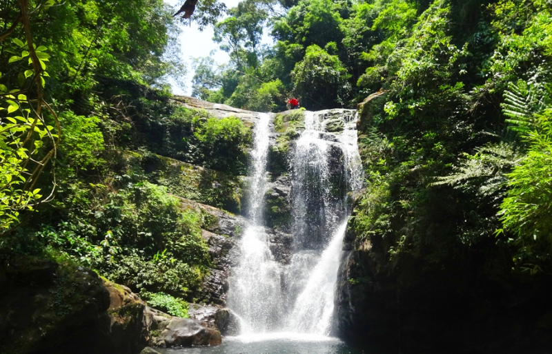 Thác Khe Tiền