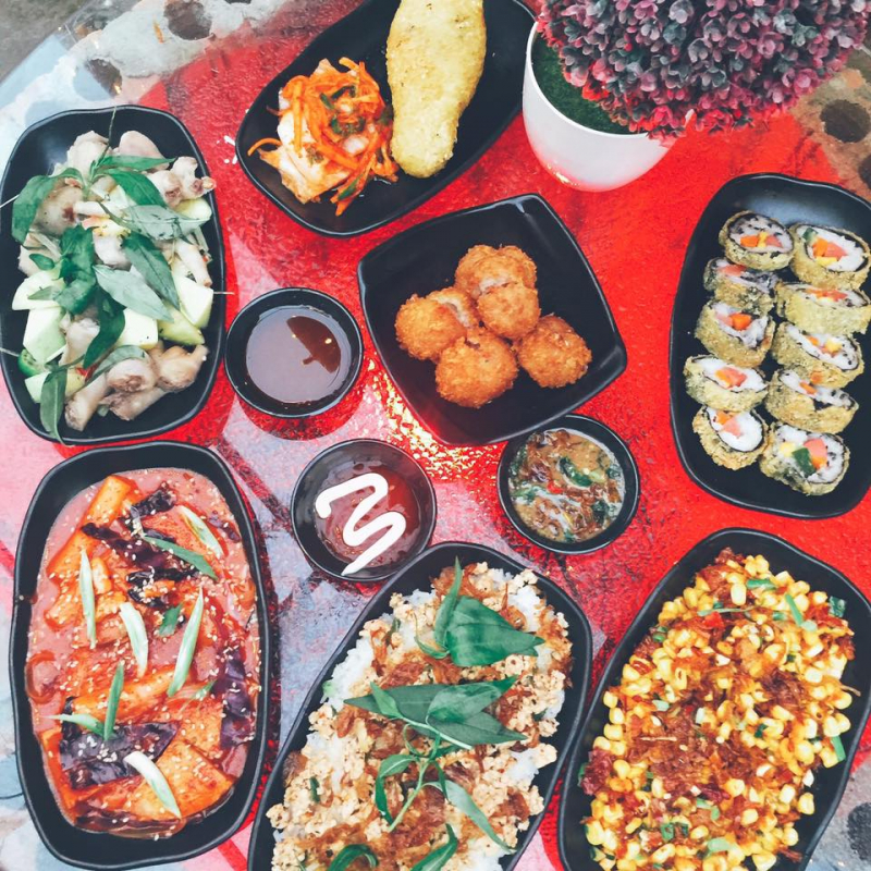 Buffet ăn vặt