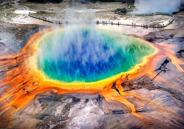 Suối nước nóng Grand Prismatic Spring, Wyoming, Mỹ