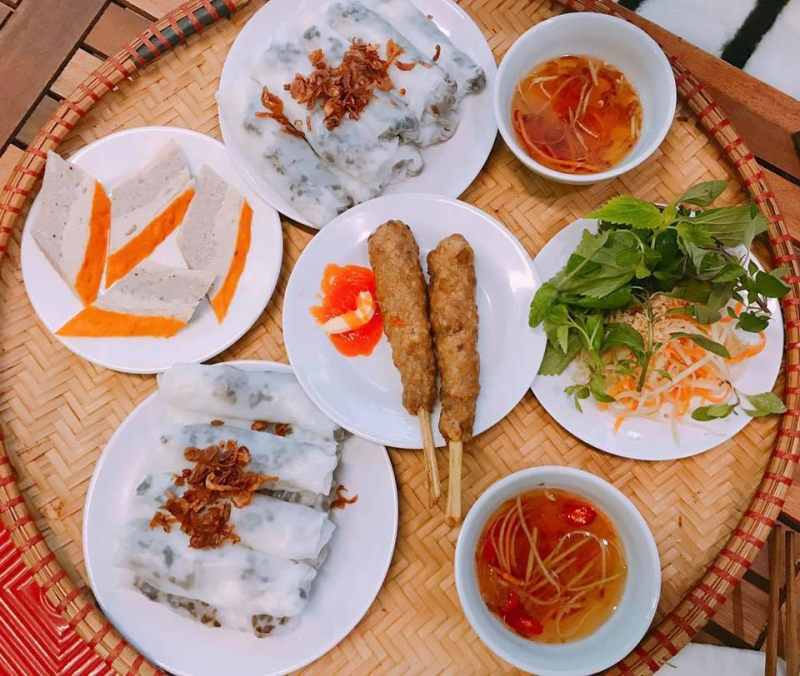 Bánh cuốn Bà Hanh