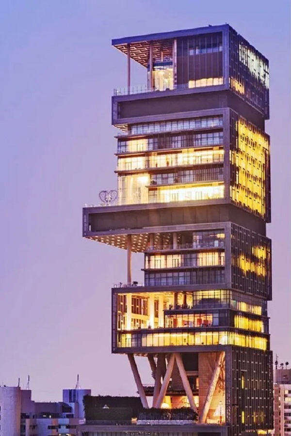 Ngôi nhà đắt giá nhất thế giới: Antilia, Mumbai, Ấn Độ