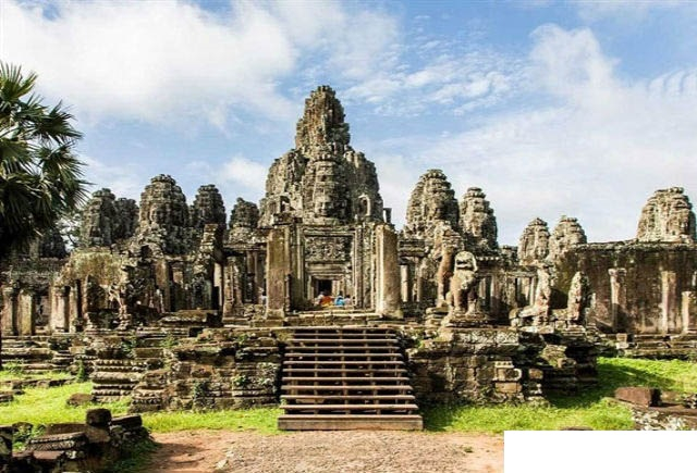 Đền Bayon