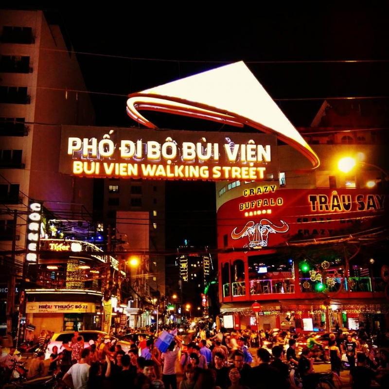 Phố tây Bùi Viện