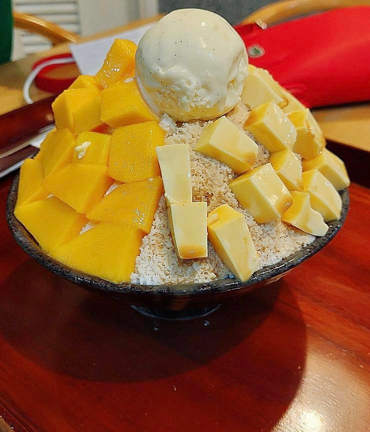 Seol Hwa - Bingsu Sữa Bào Tuyết Hoa