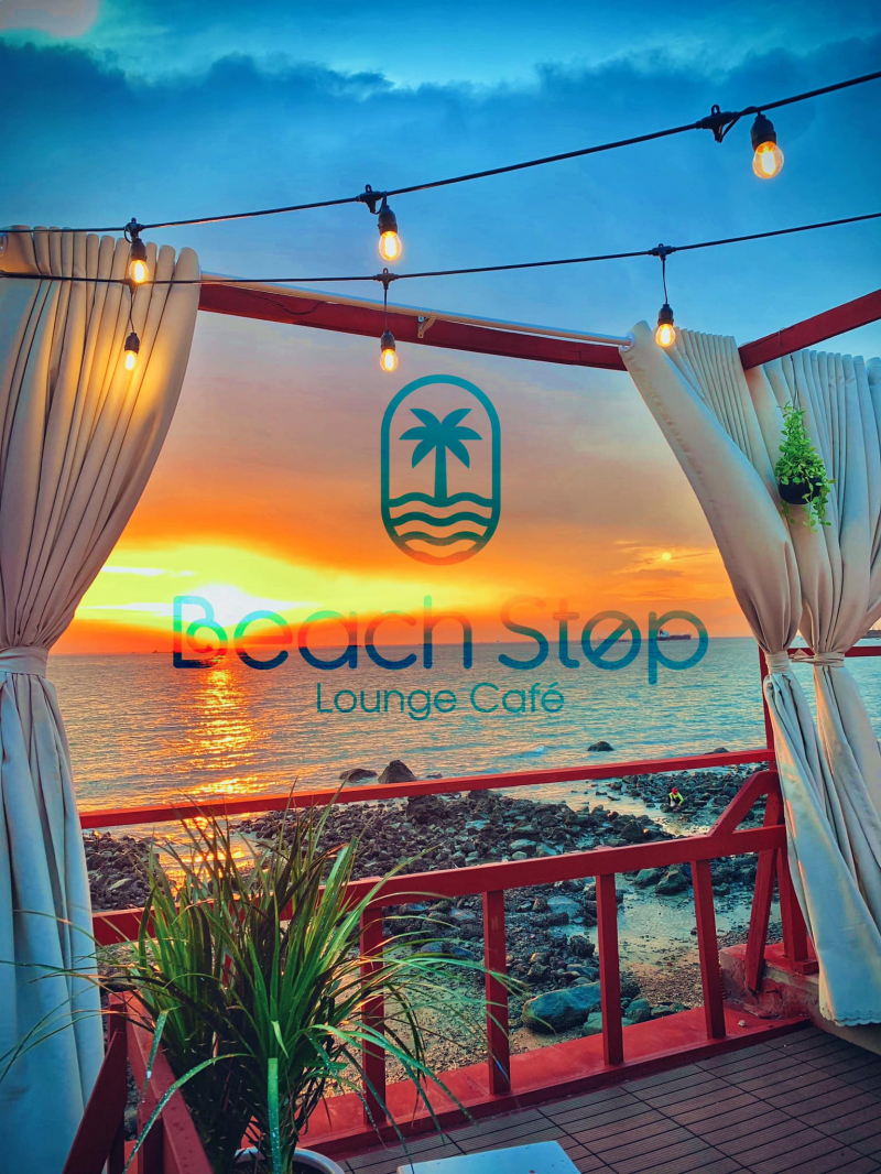 Beach Stop Lounge & Café