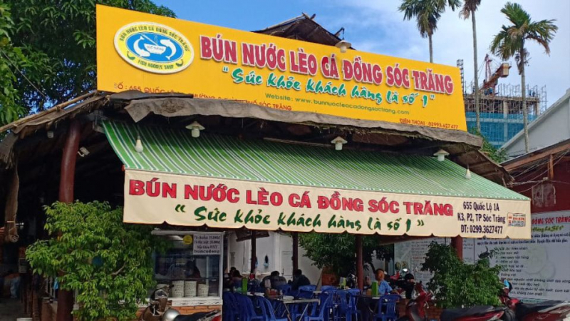 Quán bún nước lèo cá đồng