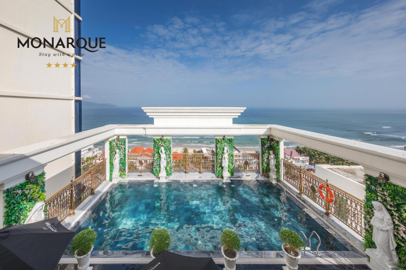 Monarque Hotel Danang