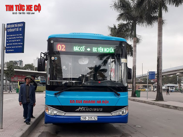 xe bus 02 hà nội