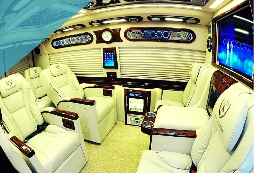 Xe long gian limousine hạng thương gia