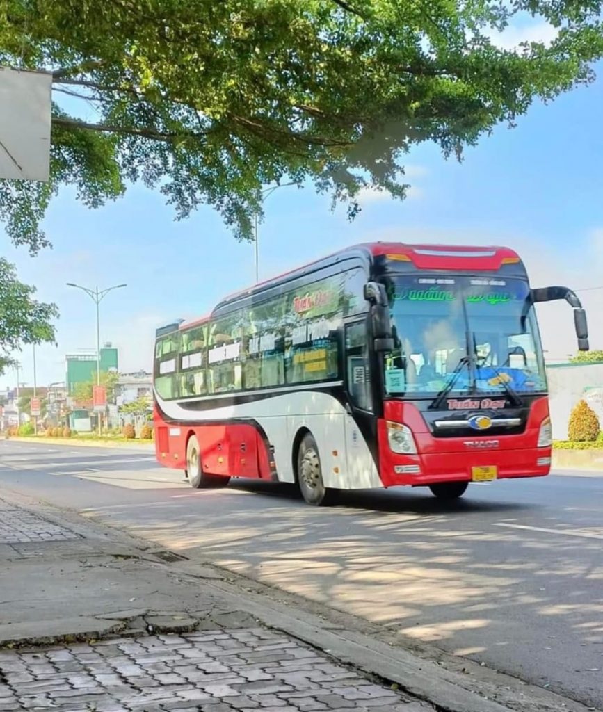 Nhà xe Tuấn Đạt - Xe Đăk Nông đi Nha Trang