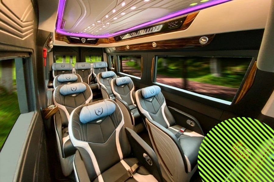 Nội thất ghế cao cấp xe limousine phong phú