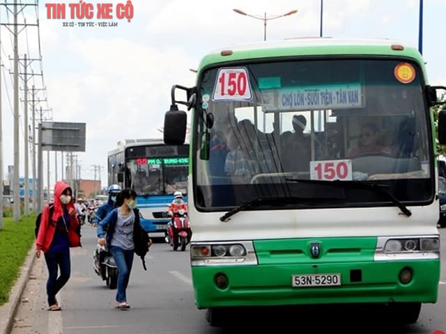 hình ảnh xe bus 150 tphcm