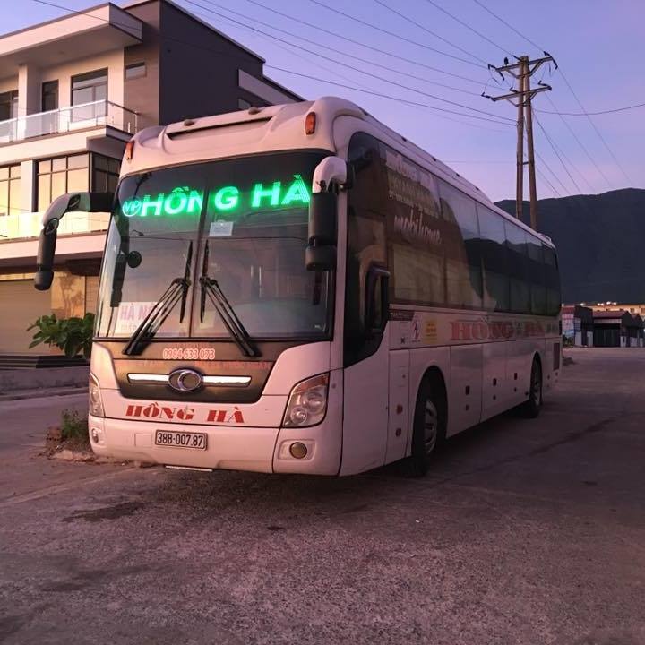 Xe khách Hồng Hà