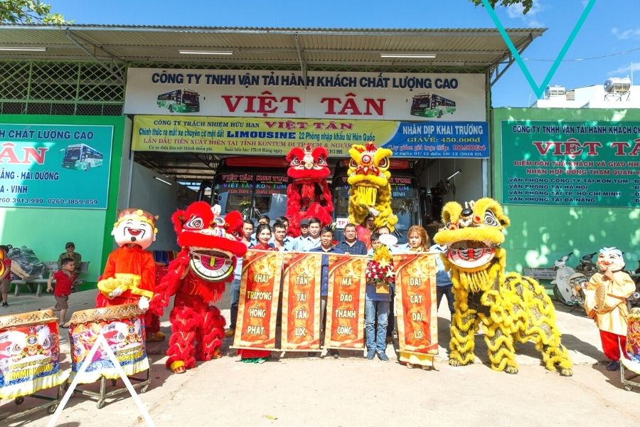 Văn phòng nhà xe Việt Tân