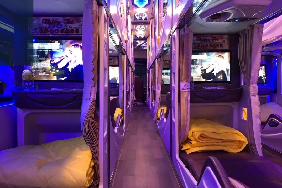 Phòng giường nằm xe thiện trí limousine