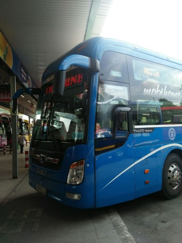 Xe HTX Sài Gòn. 