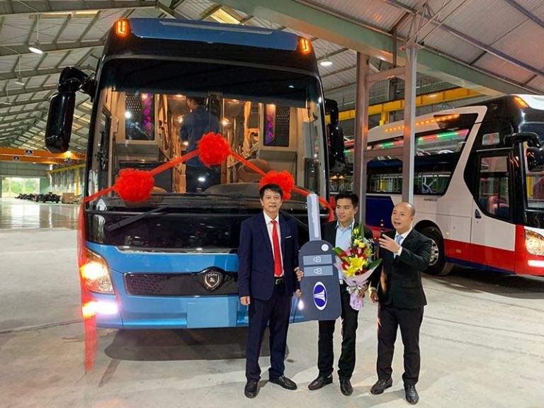 Nhà xe Vinamotor limousine Hà Nội Rạch Giá