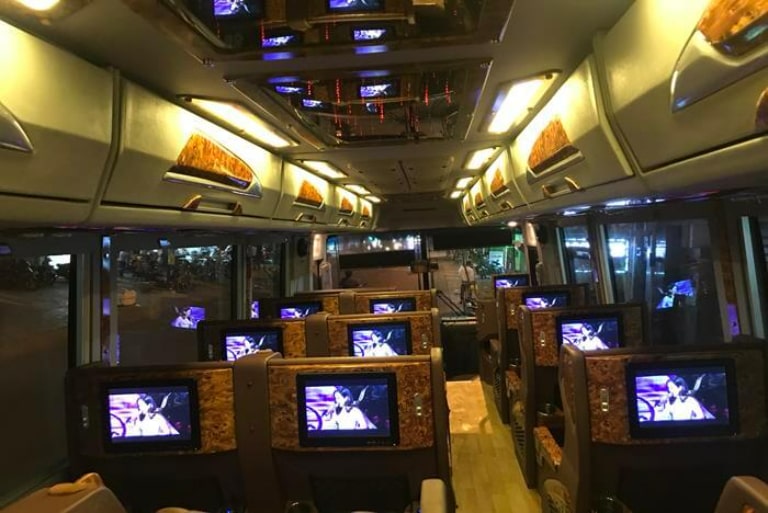 Xe Xuân Dũng Limousine