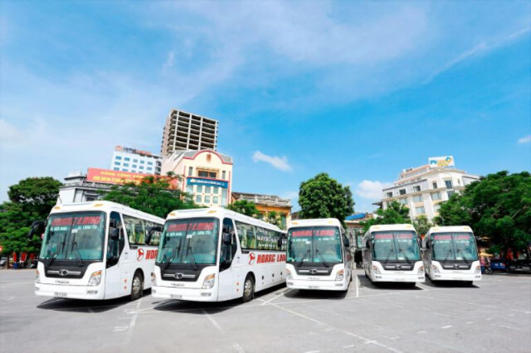 Xe Hoàng Long limousine