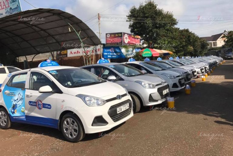 Xe taxi Đà Lạt sân bay Đà Lạt - Nội thành